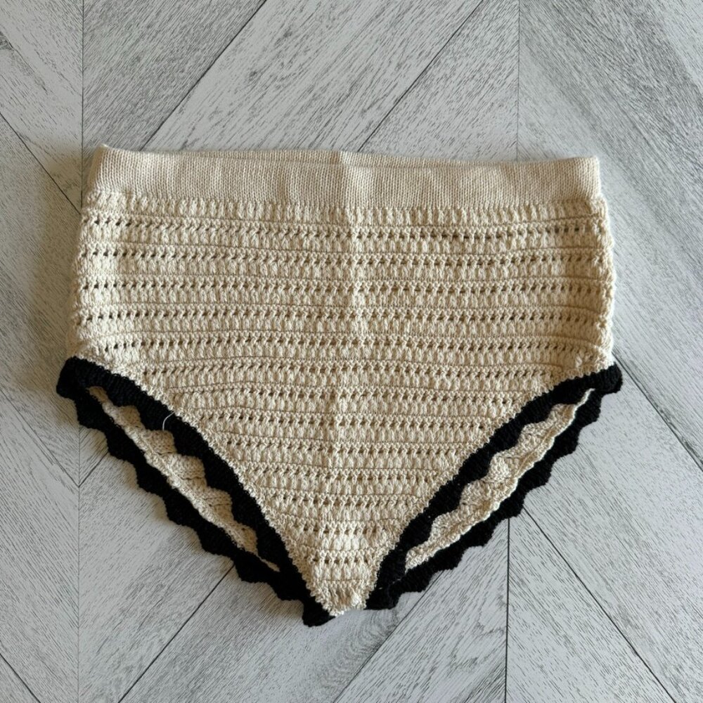 Zara | NWOT High Waisted Crochet Knit Briefs - Size M